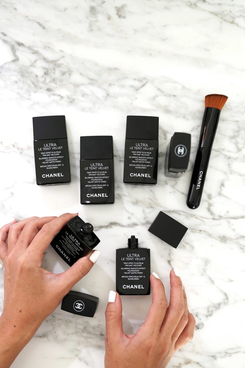 Fondation Chanel Ultra Le Teint Velvet - Camaraderie Limited