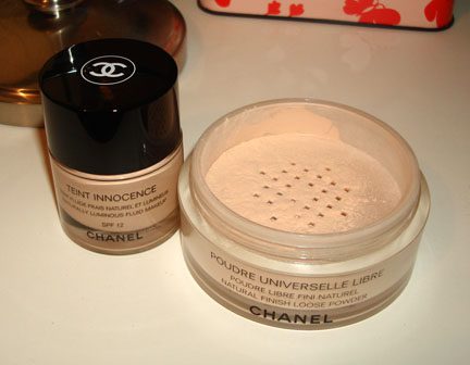 Chanel Reverie Natural Finish Loose Powder Review, Photos, Swatches