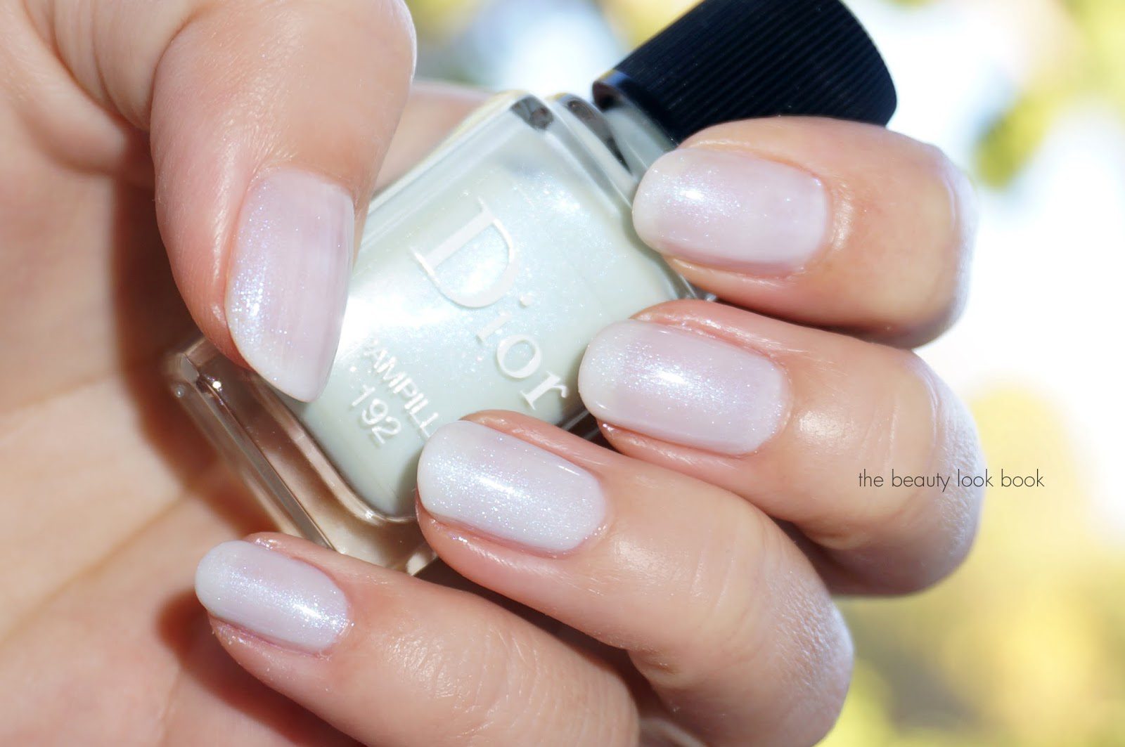 Dior Perle Trianon Review & Cloudy Ombre Nails