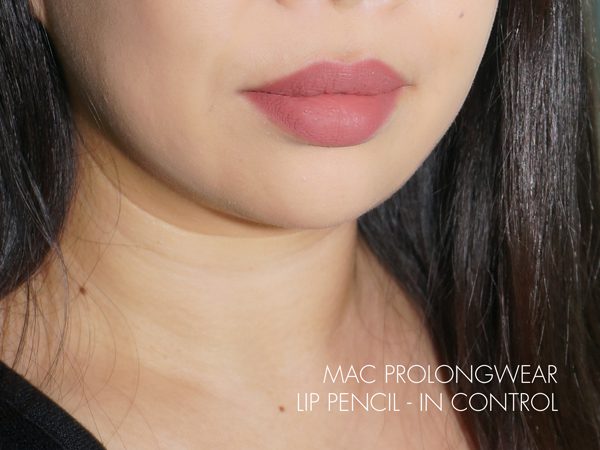 MAC Nutcracker Sweet Nude Lip Bag - Prolongwear Lip Pencil In Control