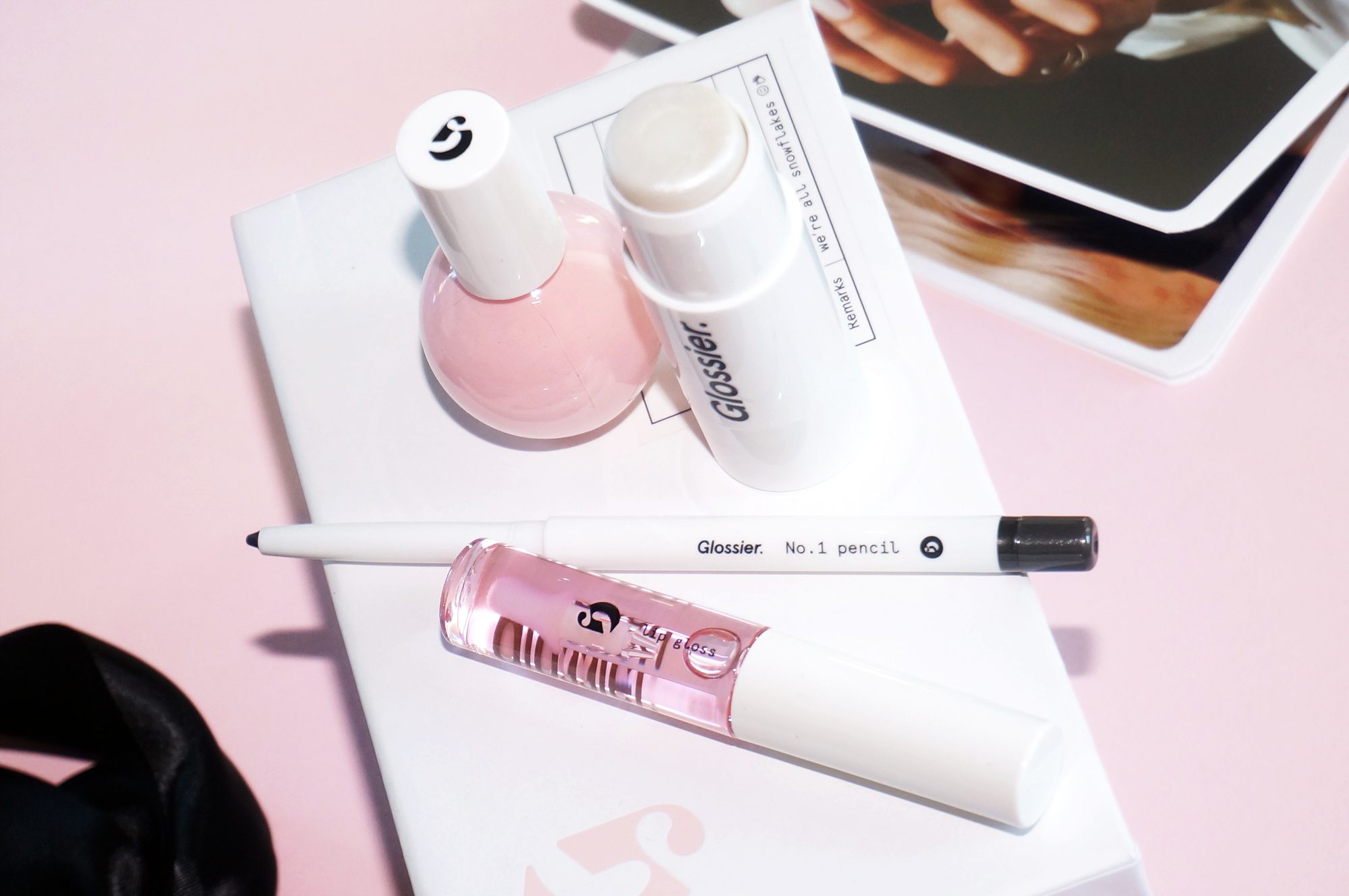 the-beauty-look-book-glossier-black-tie-set - The Beauty Look Book