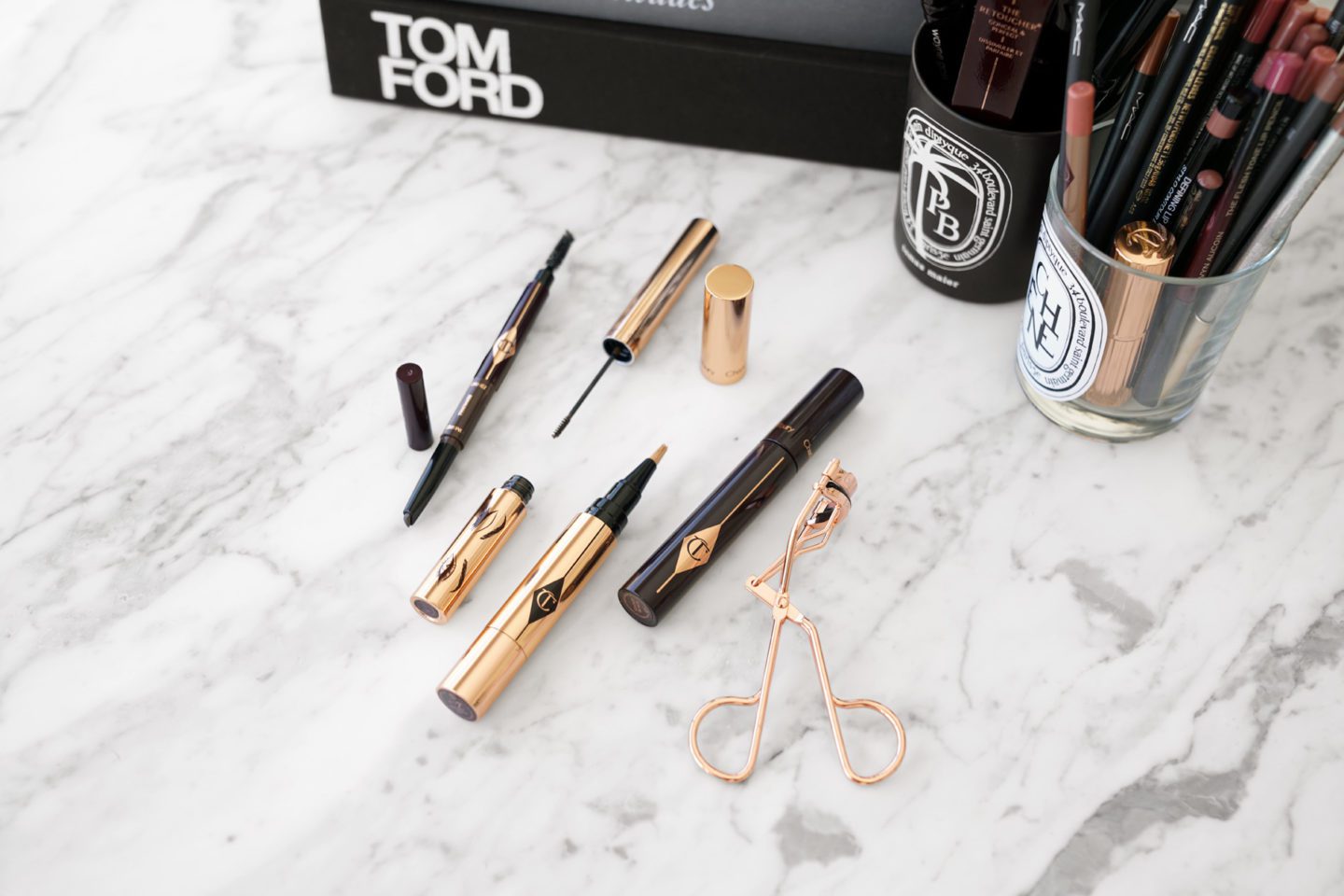 Charlotte Tilbury Supermodel Brow Kit Review | The Beauty Look Book
