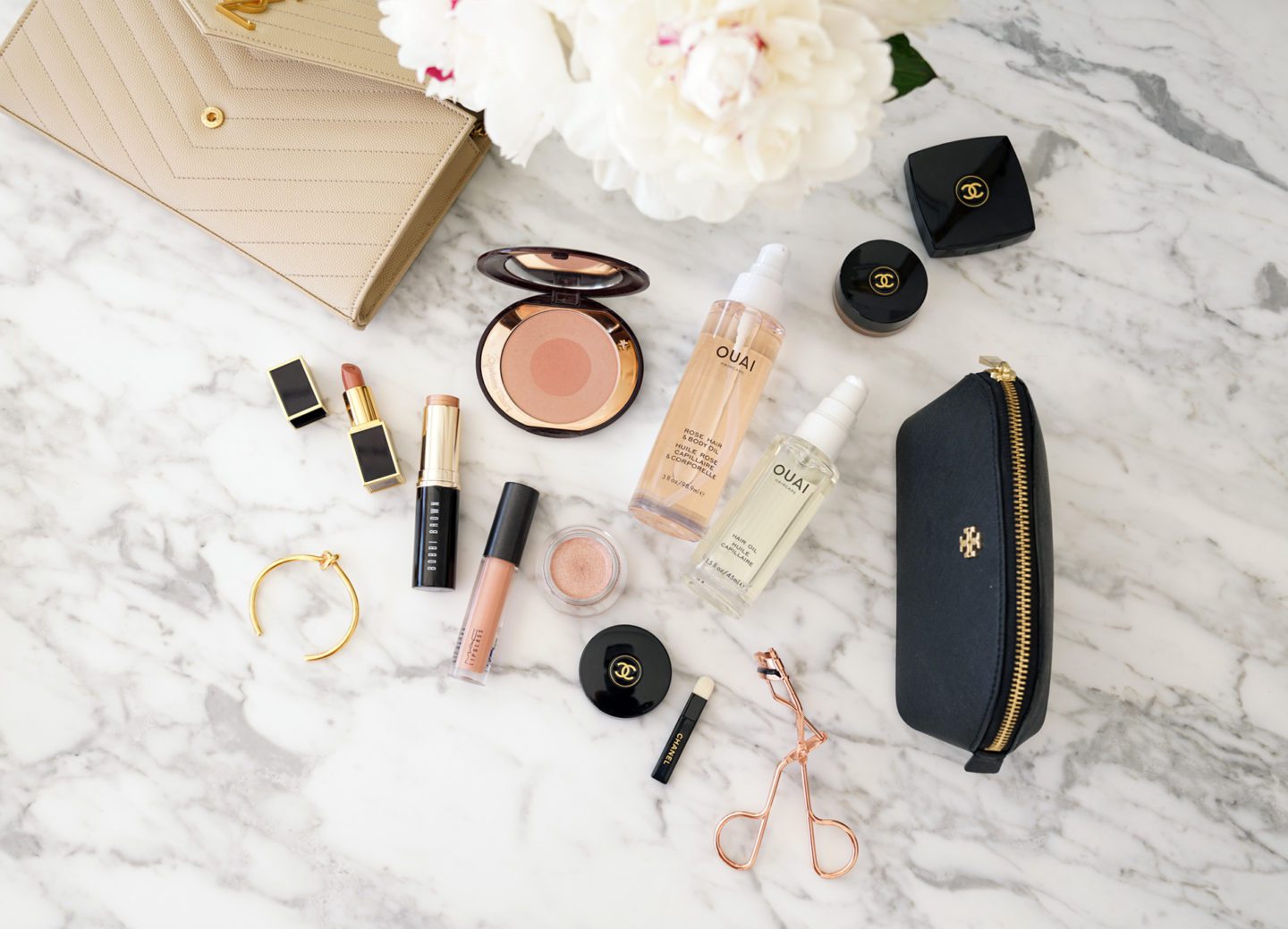 Spring Beauty and Neutral Makeup | The Beauty Look Book