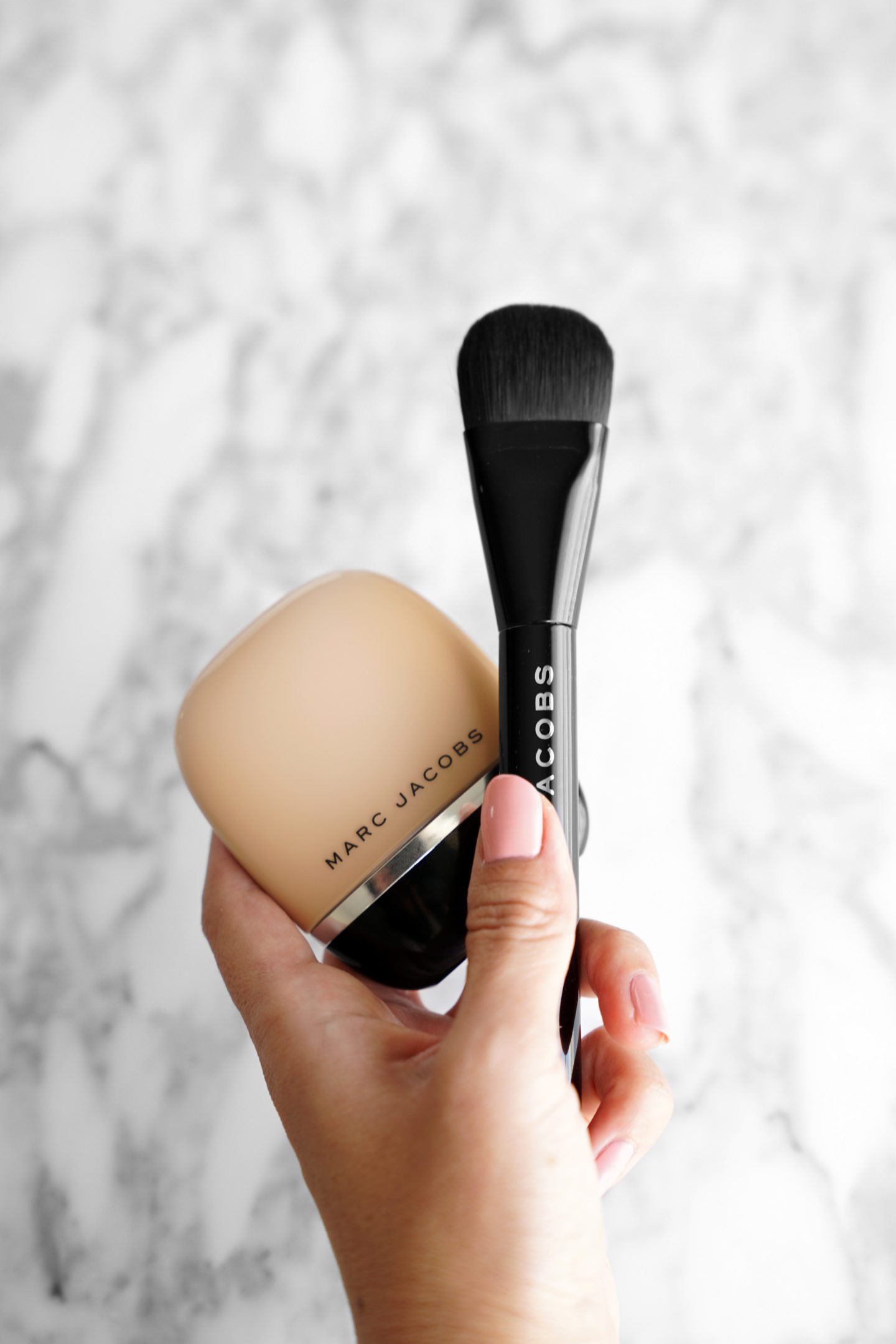 Marc Jacobs Shameless Foundation Review R310, Y320, Y340 and Y360 + The Seamless Brush