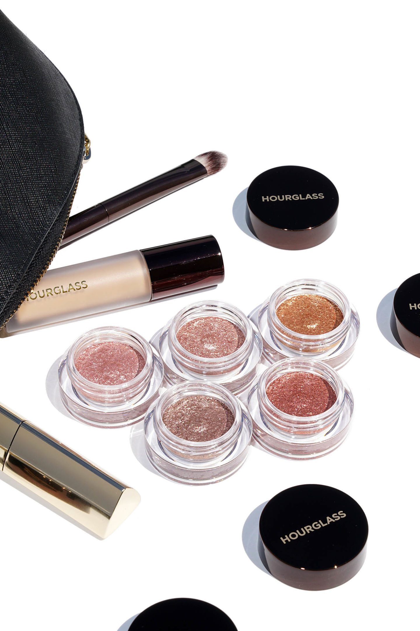 Hourglass Scattered Light swatches Aura, Reflect, Foil, Smoke and Blaze | The Beauty Look Book