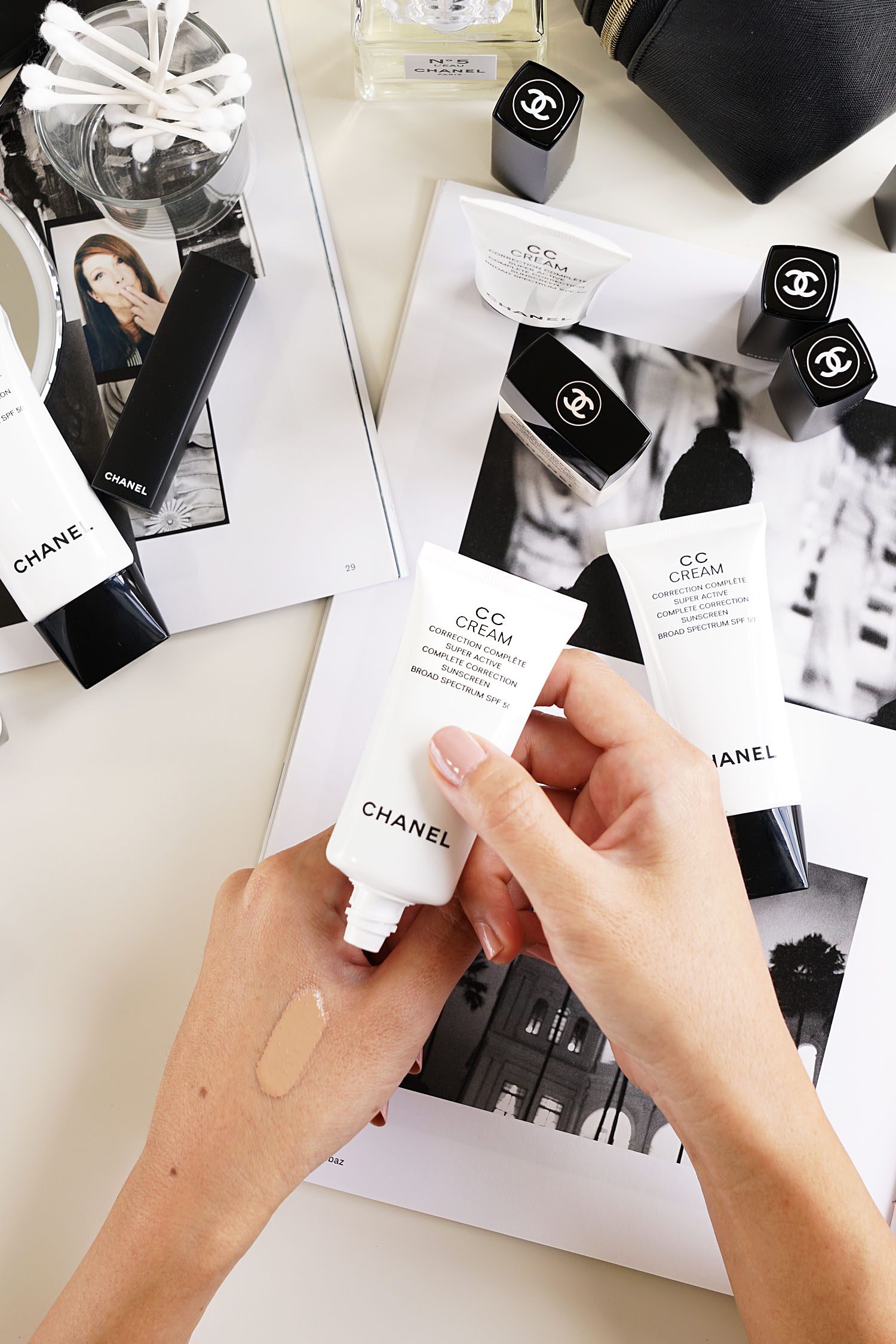 Fantastisk Lærerens dag region Chanel CC Cream SPF 50 Review + Swatches - The Beauty Look Book