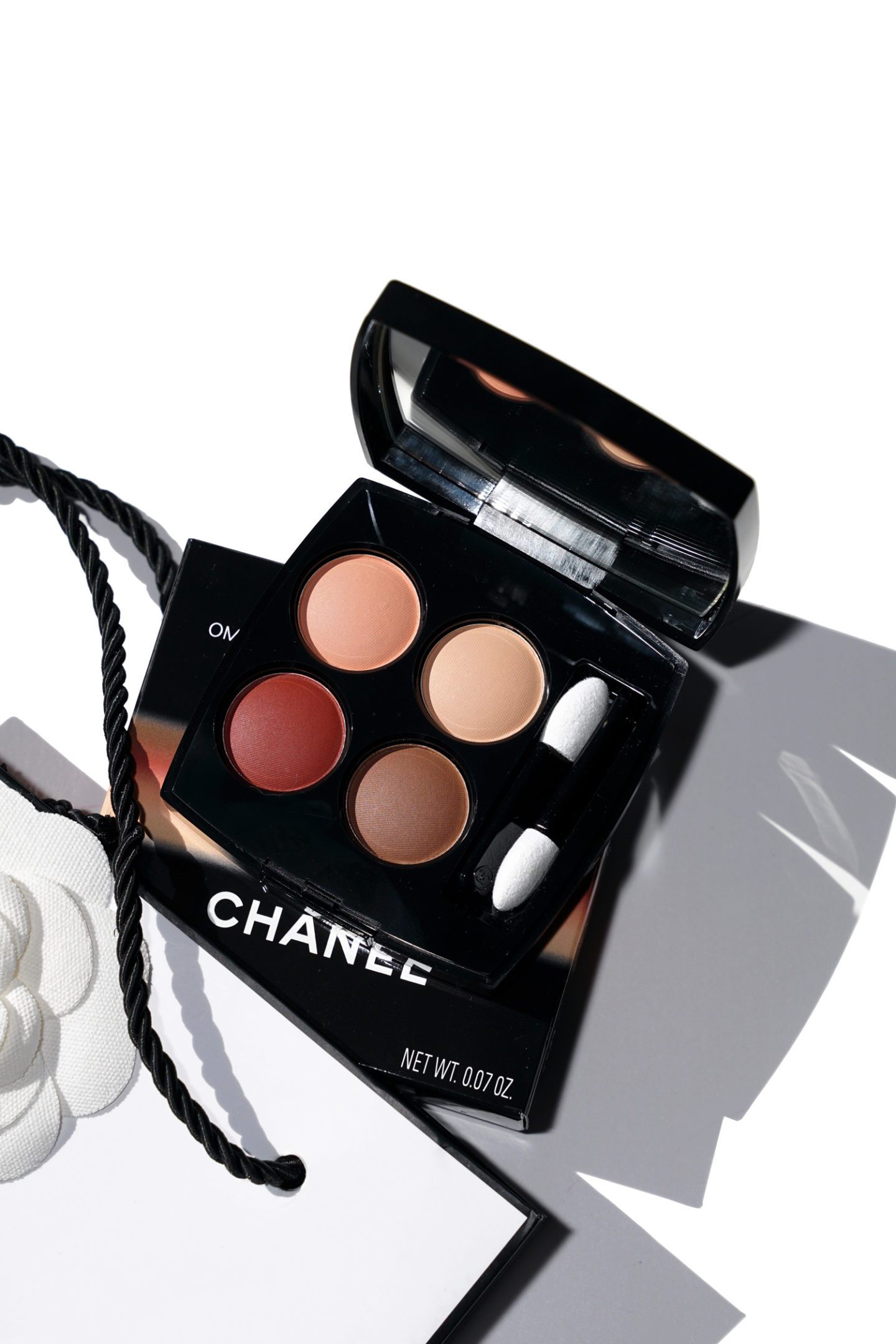 Chanel Legerete Et Experience Eyeshadow Quad - Les 4 Ombres | The Beauty Look Book