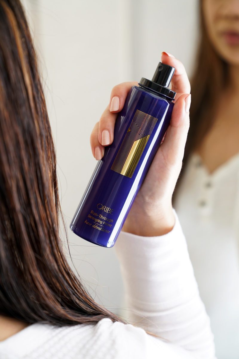 best-detangling-spray-oribe-the-beauty-look-book