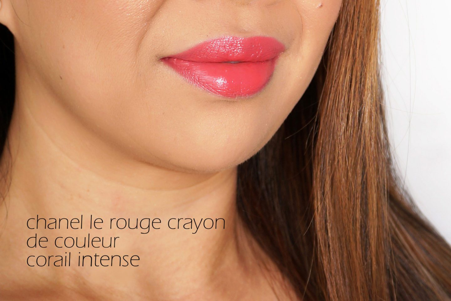 Chanel Le Rouge Crayon Corail Intense swatch