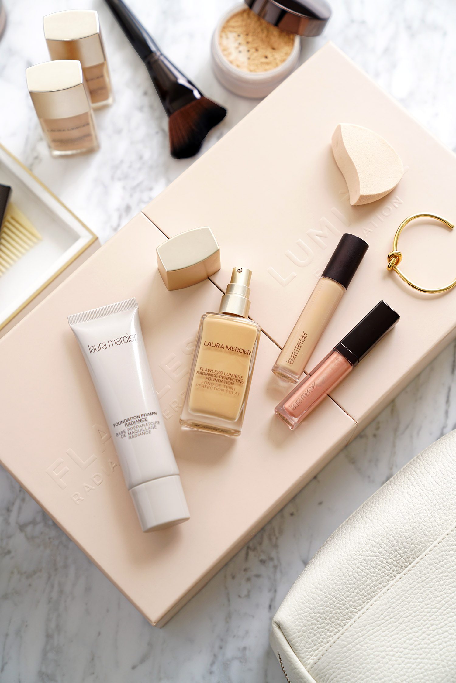 Laura Mercier Flawless Lumiere Radiance Perfecting Foundation + Translucent  Loose Glow Review - The Beauty Look Book