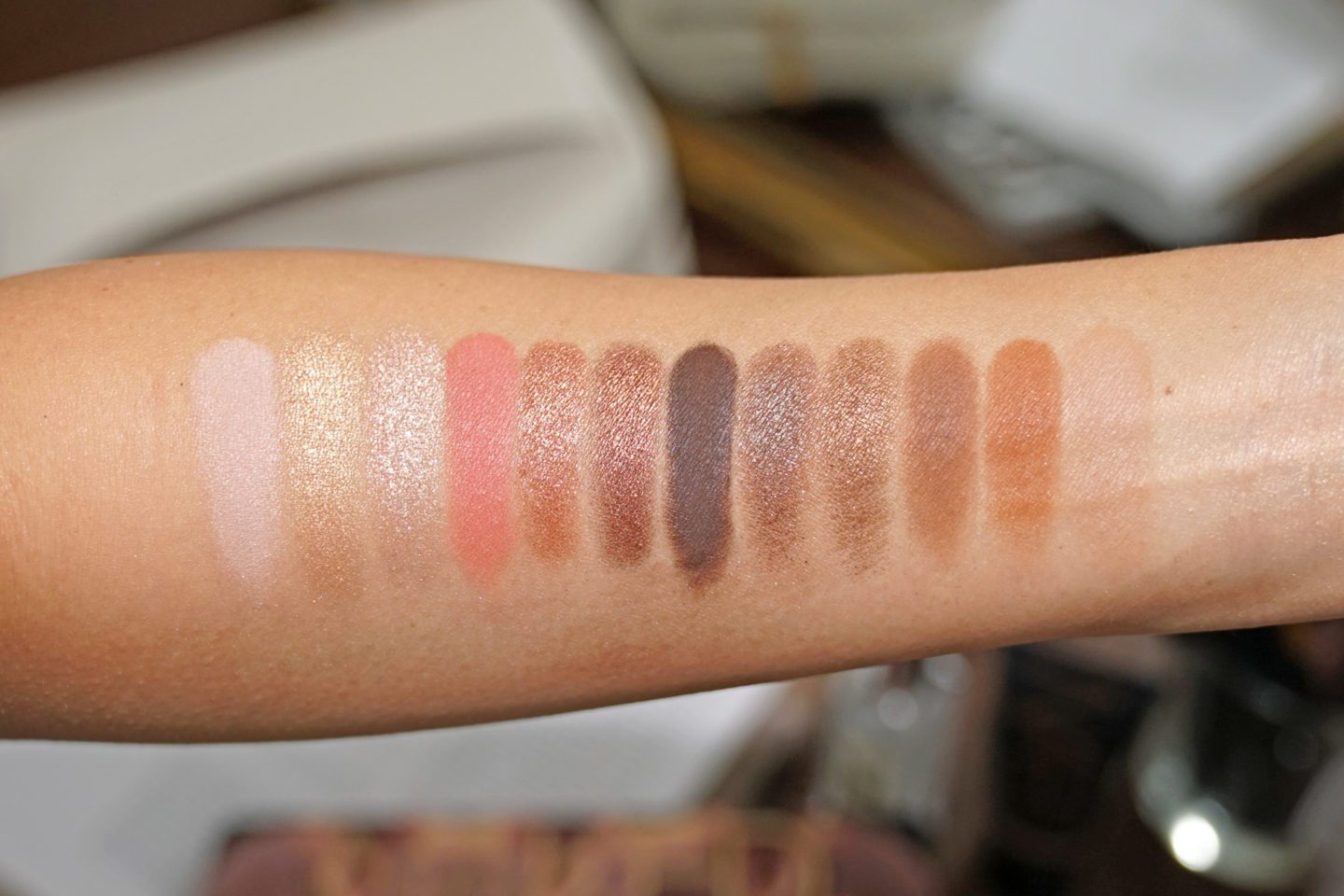 Urban Decay Naked Reloaded swatches