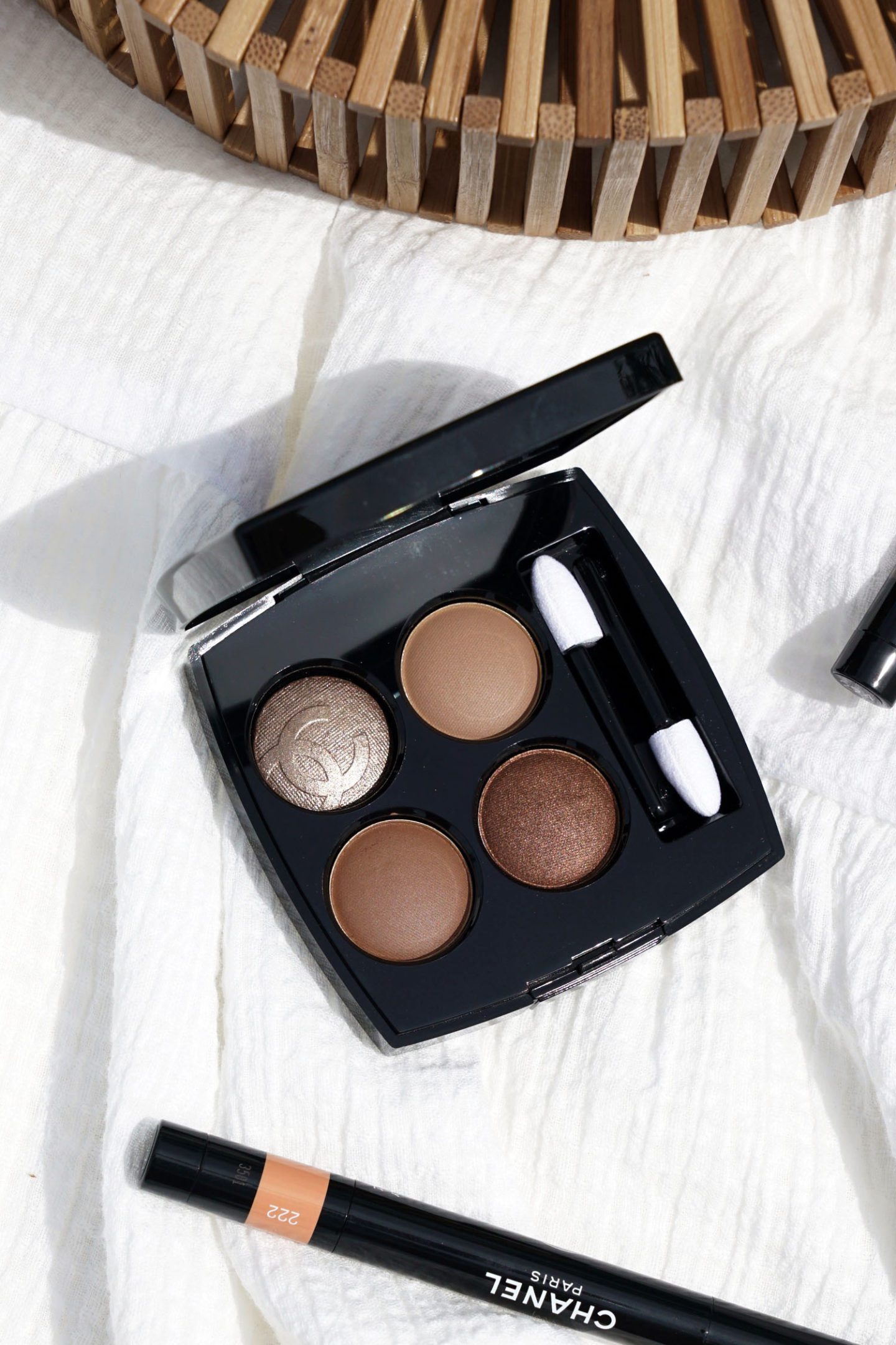 Chanel Beauty Cruise 2019 Les 4 Ombres Lumieres Naturelles Eyeshadow Quad | The Beauty Look Book