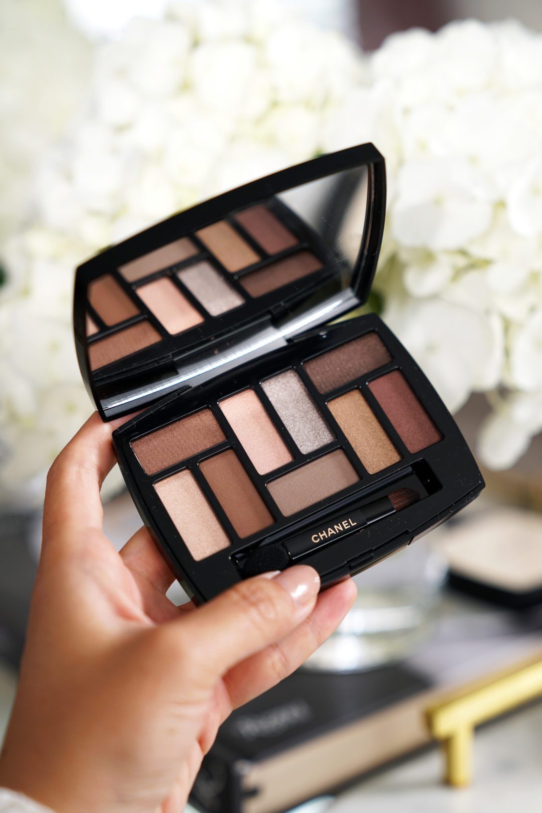 ChanelLesBeigesEyeshadowPaletteLesIndispensablesreview The