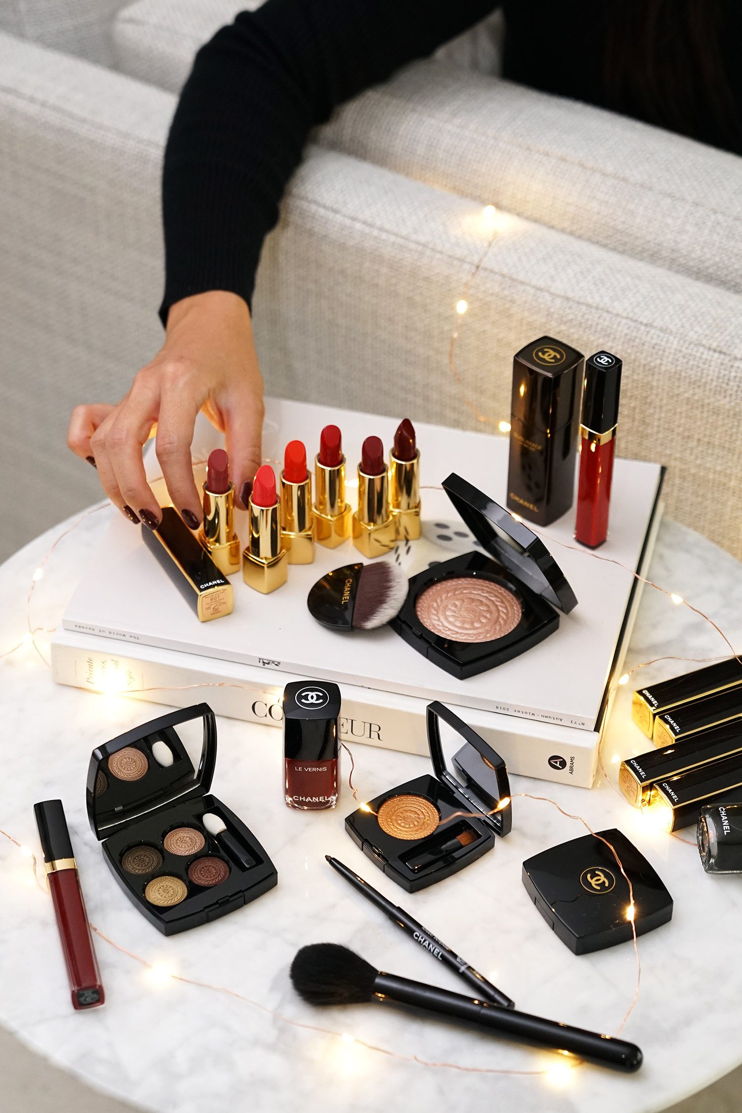 Chanel Holiday 2019: Les Ornements de Chanel - The Beauty Look Book