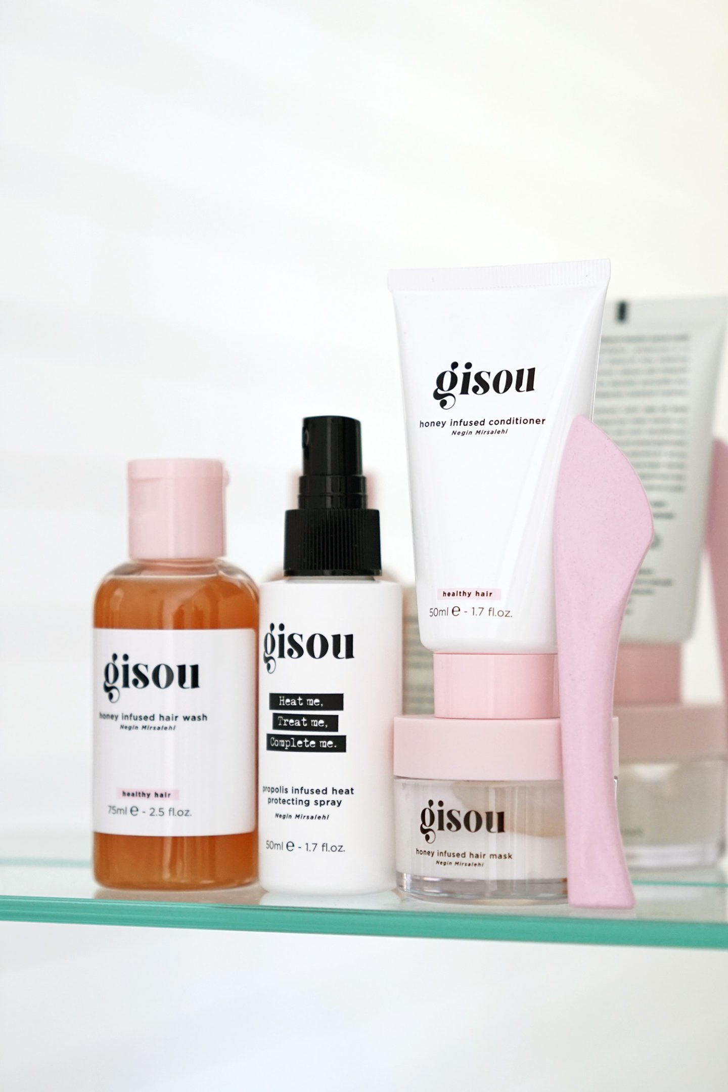 Beauty Look Book Review Gisou Minis