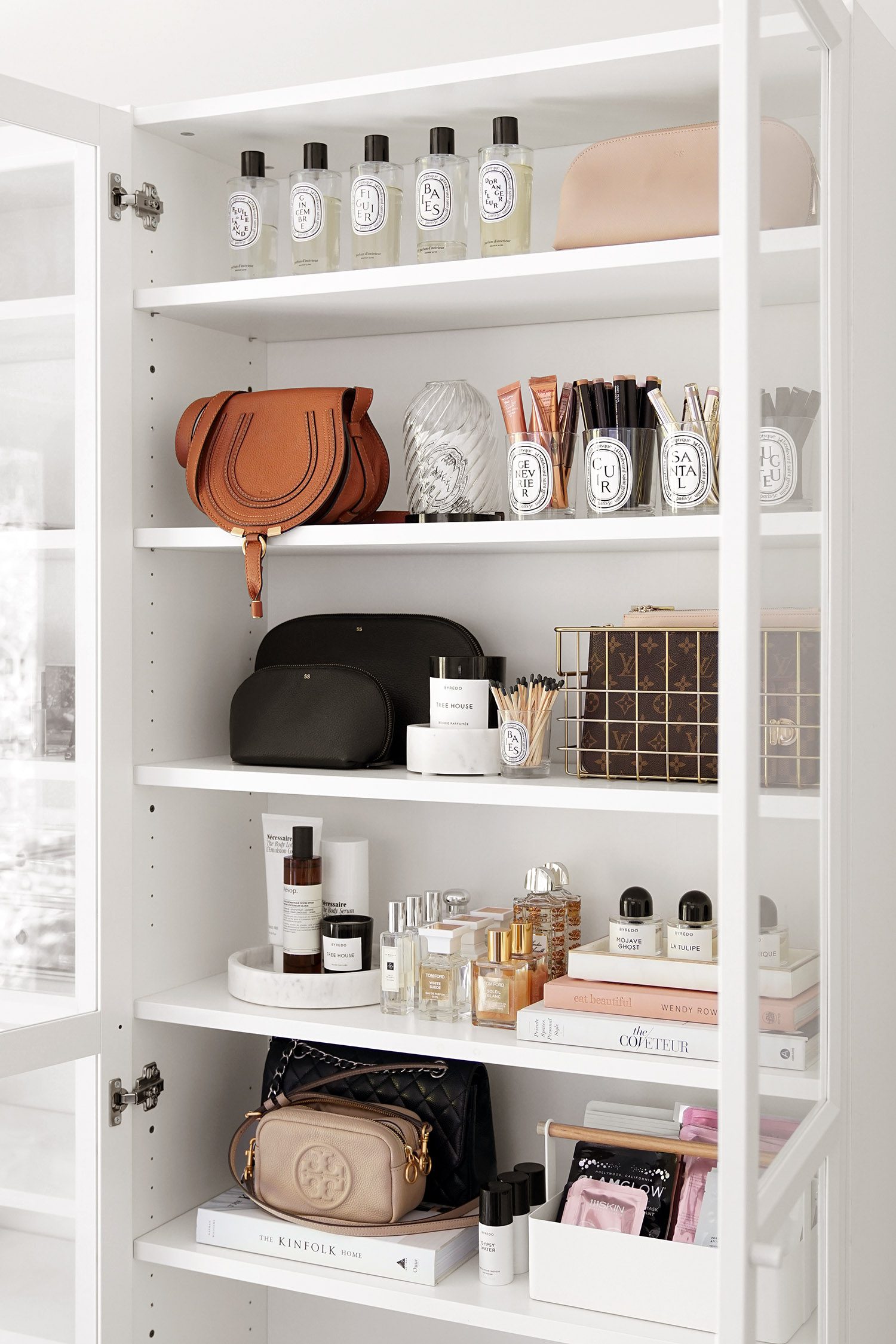 Best Decorative Trays for Your Vanity + Beauty Products - The Beauty Look  Book