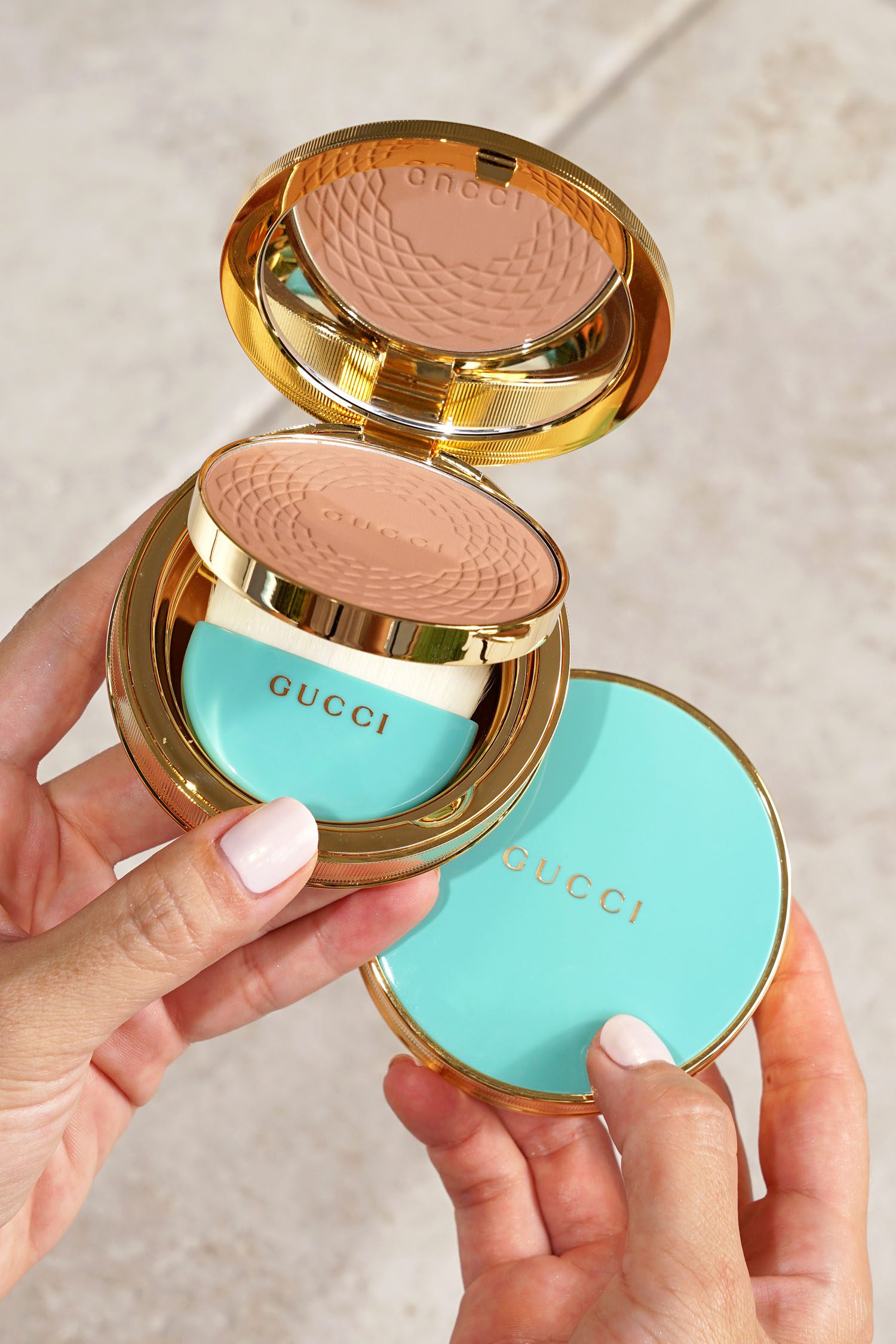 justering Stejl bitter Gucci Eclat Soleil Bronzing Powder Review - The Beauty Look Book