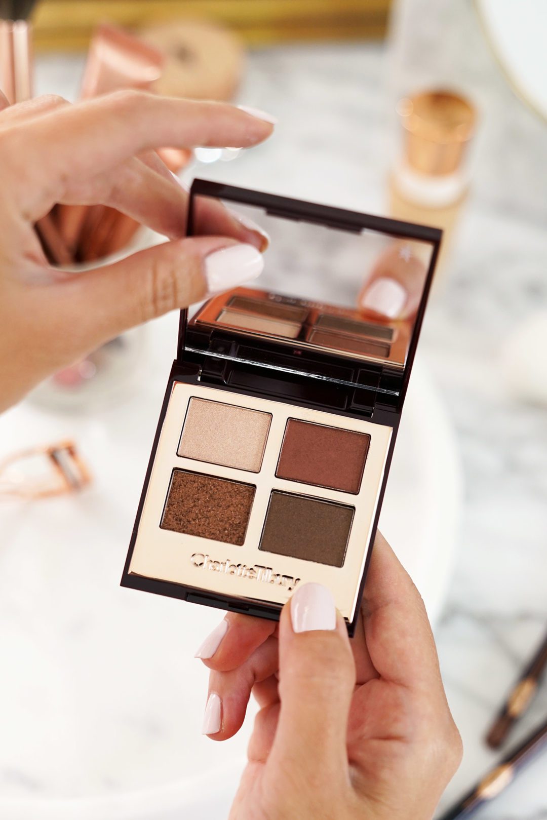 beautiful brown eyeshadow looks to try | charlotte... Best of Charlotte Tilbury - The Beauty Look Book