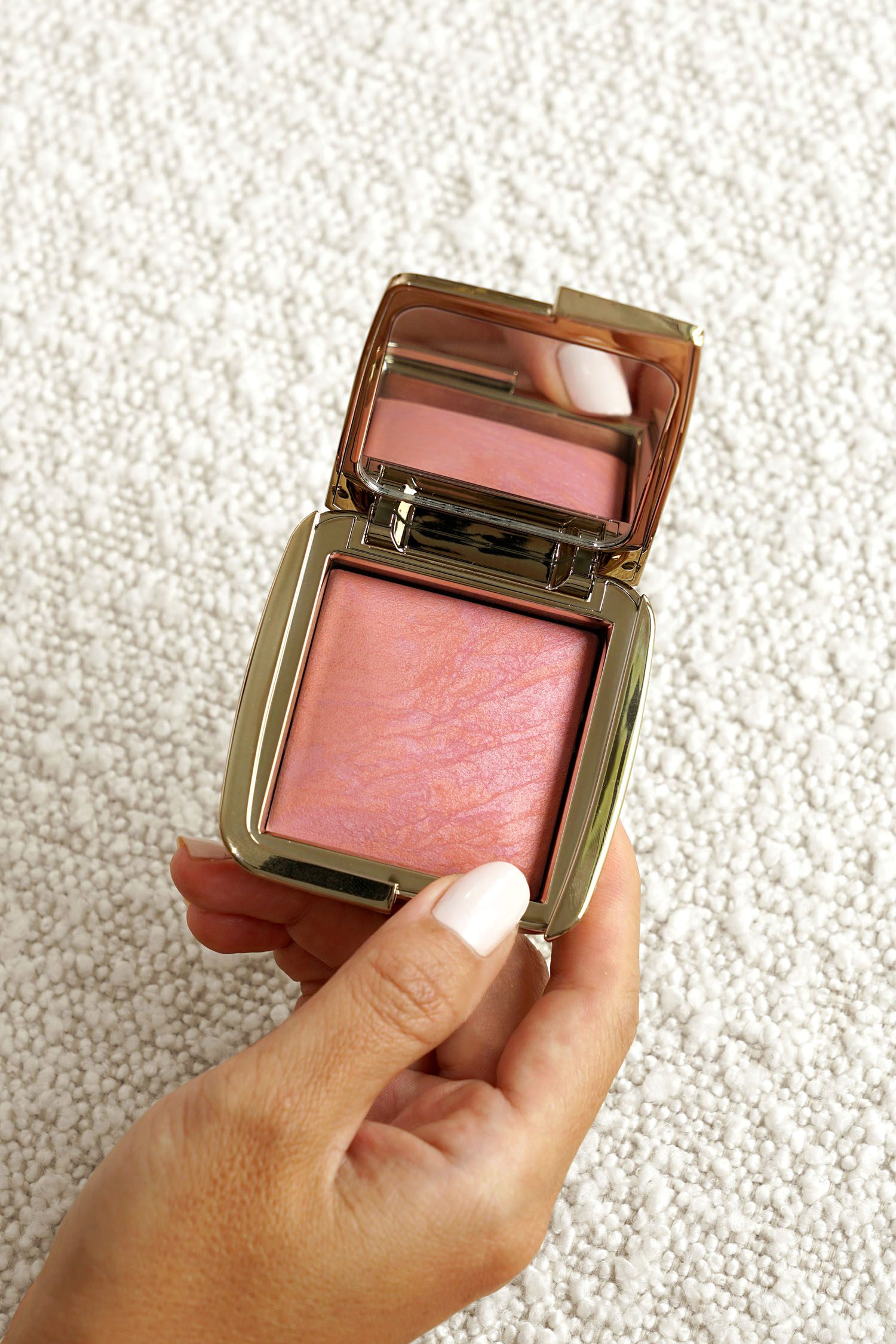 Hourglass At Night Ambient Lighting Blush Review & Swatches