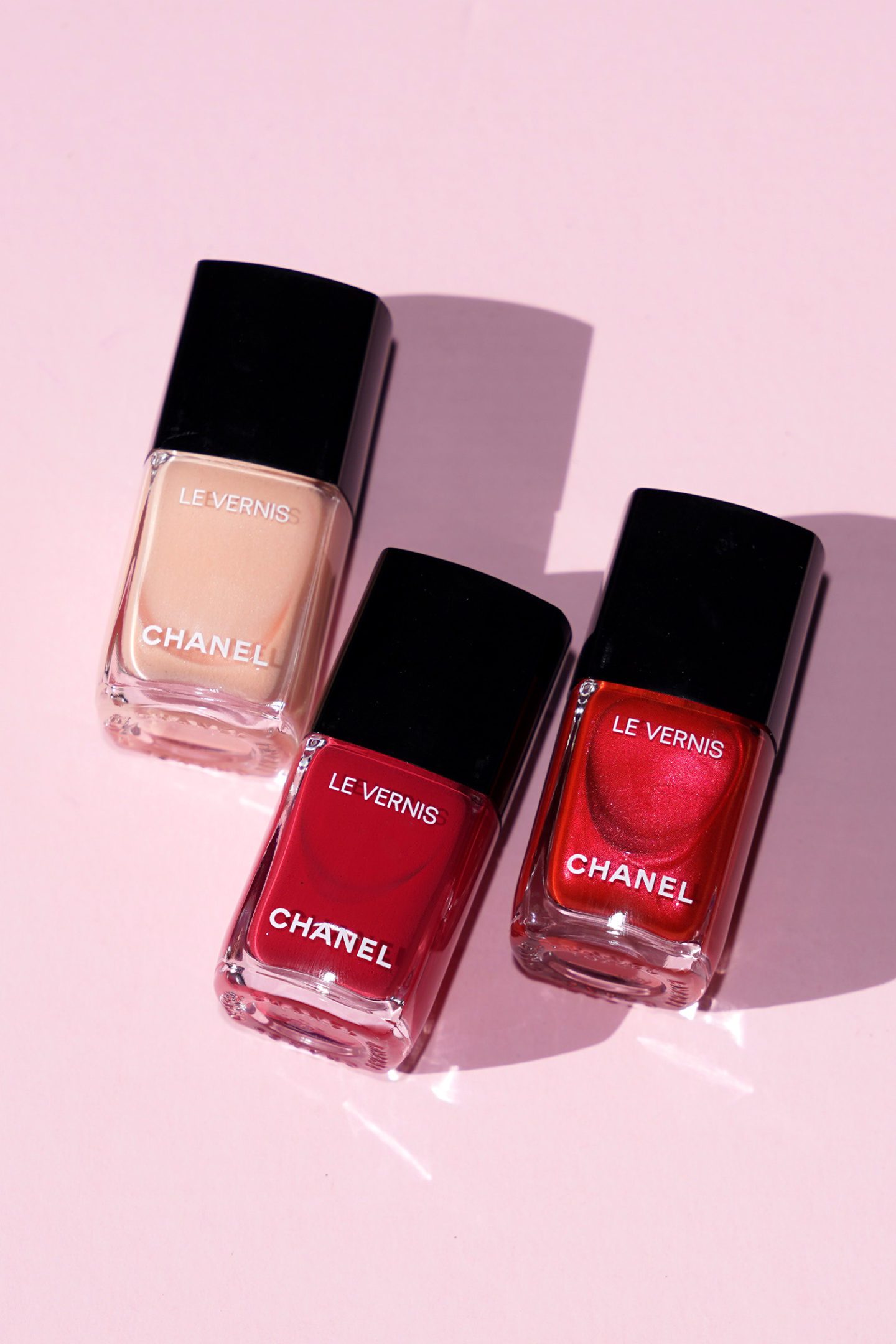 Le Vernis in 883 Pensee, 885 Anthurium and 887 Metallic Bloom