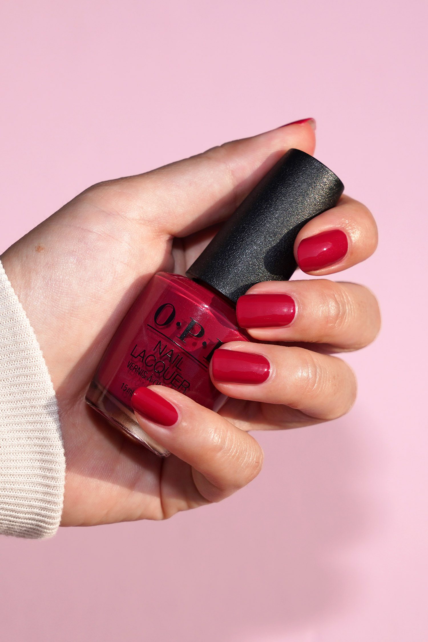 Nogen vare Alligevel Pink + Red Nail Polishes To Try for Valentine's Day - The Beauty Look Book