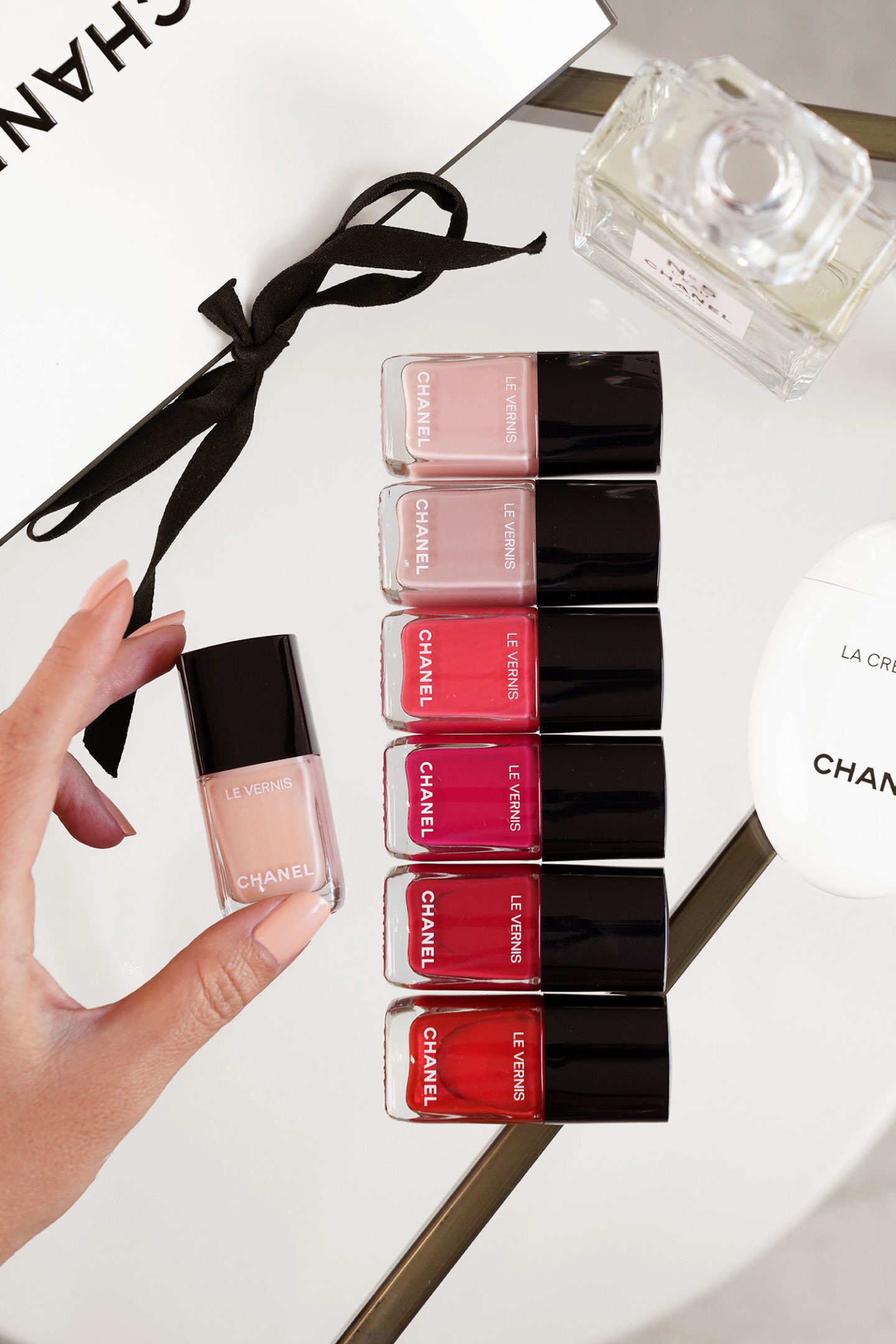 Best Chanel Le Vernis Nail Polishes