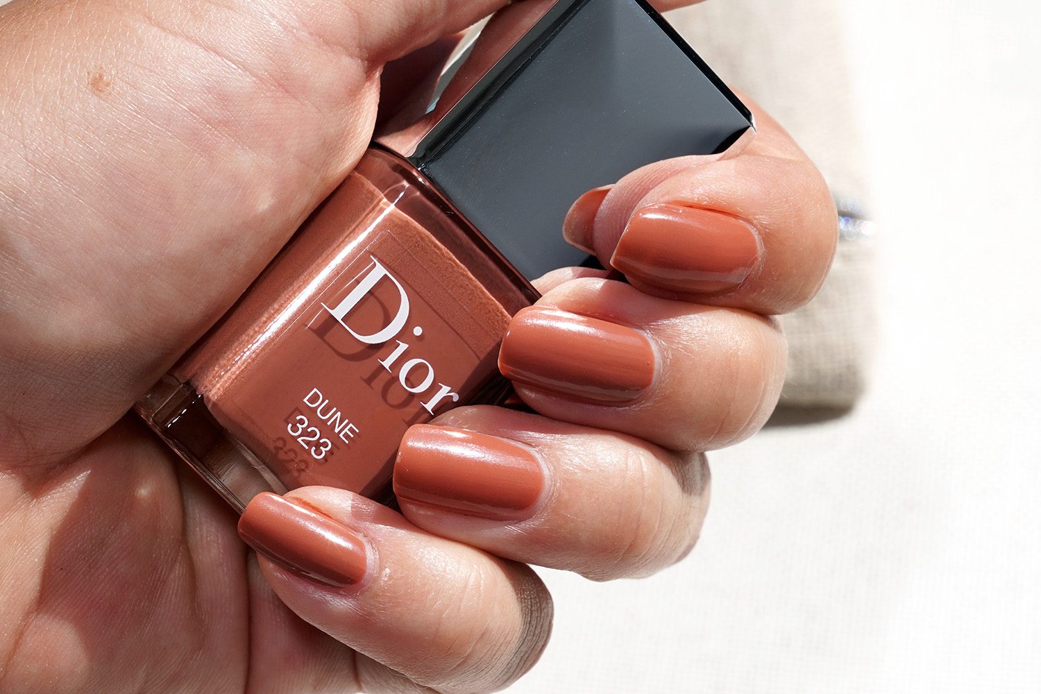 1. Dior Vernis Nail Lacquer in "New Look" - wide 7