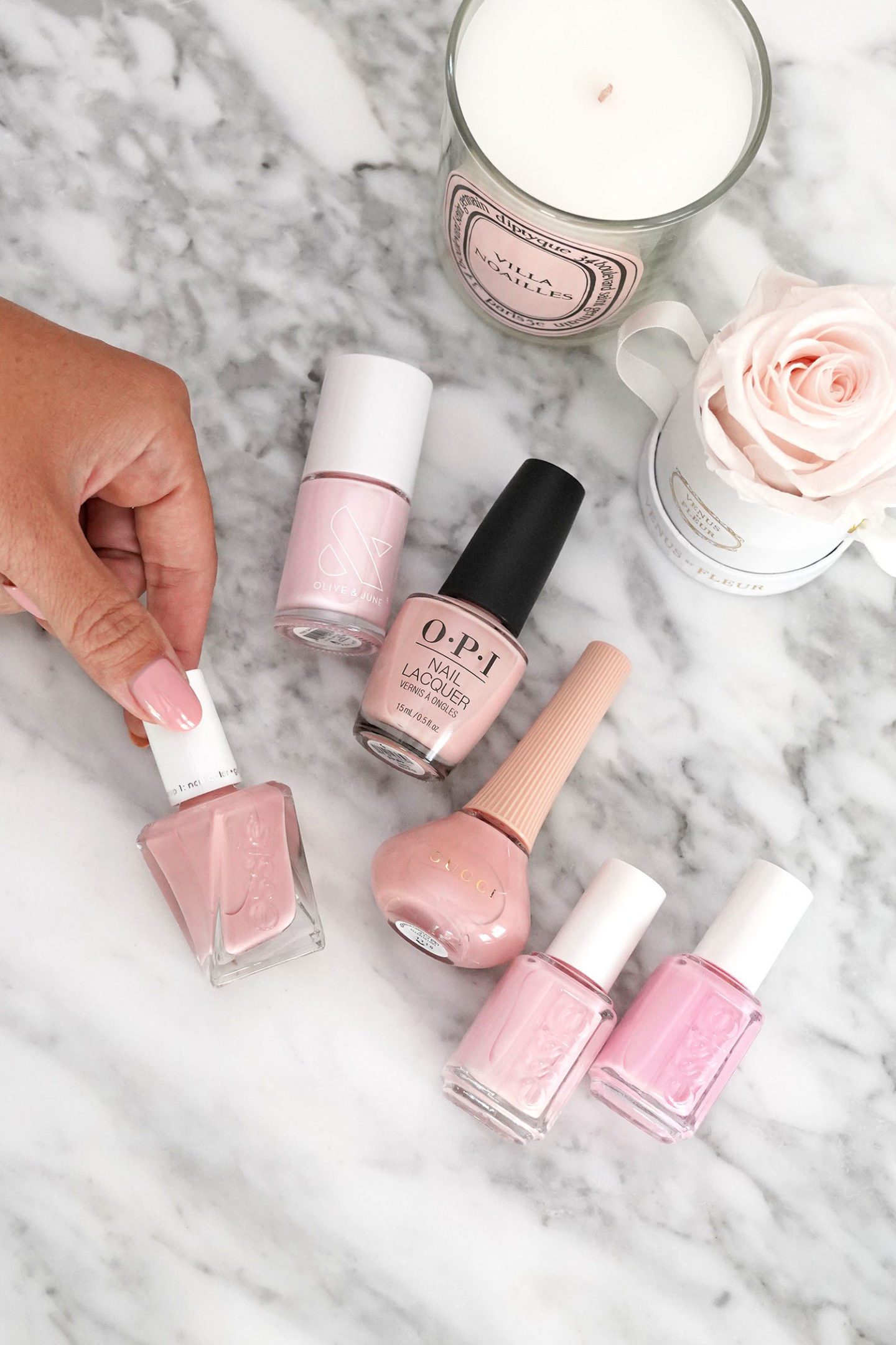 Best Pale Pink Nail Polishes 