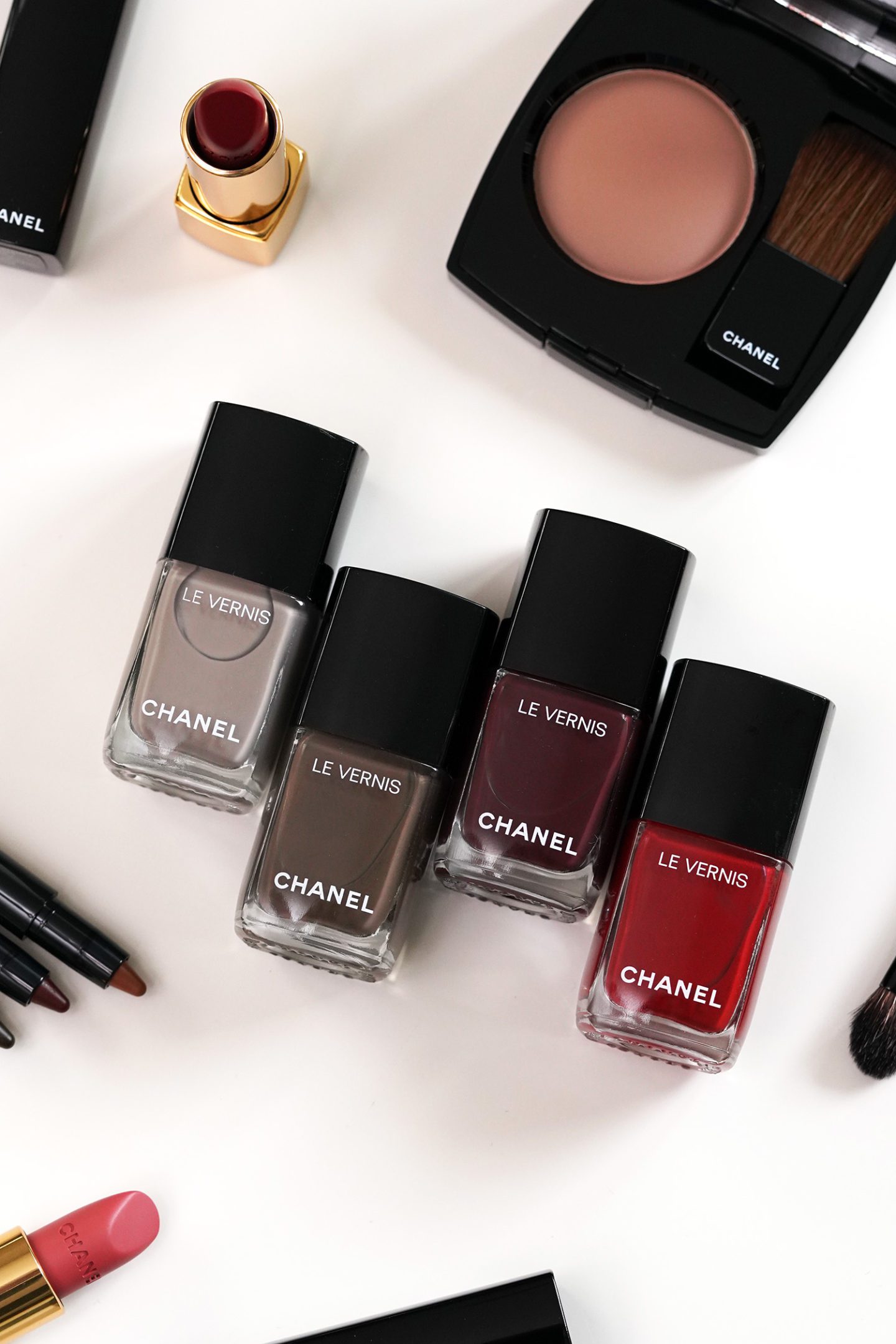 Chanel Fall 2021 Le Vernis