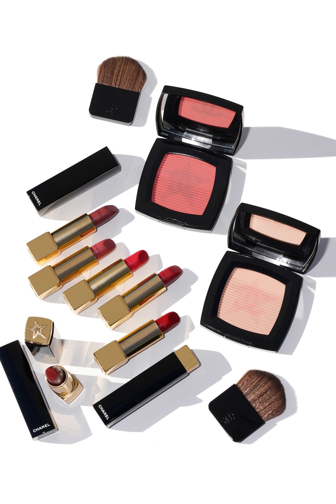 Chanel La Comete for Spring 2022 - The Beauty Look Book