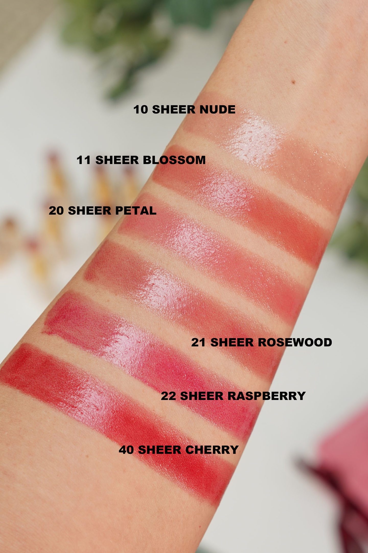 Sisley Phyto-Rouge Shine Refillable Lipstick swatches