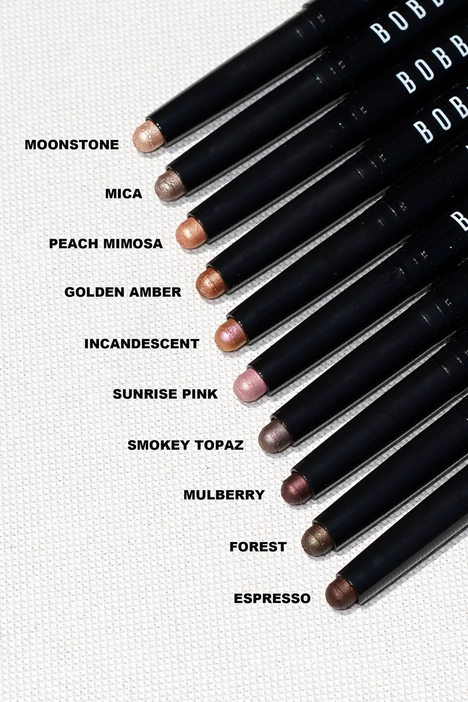 New Bobbi Brown Launches The Beauty Look Book