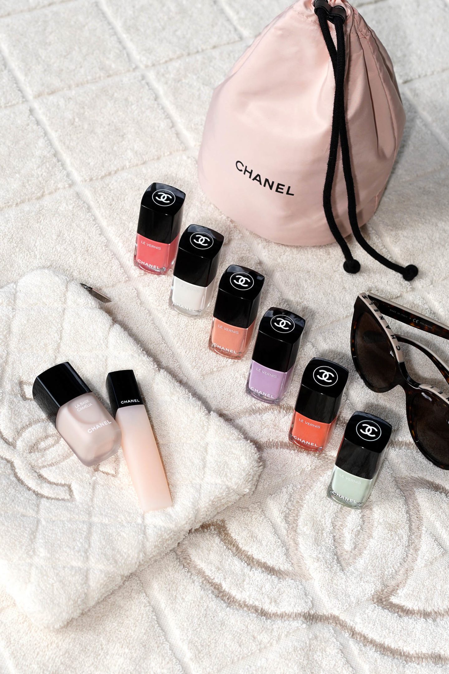 Chanel Summer Nails 2022