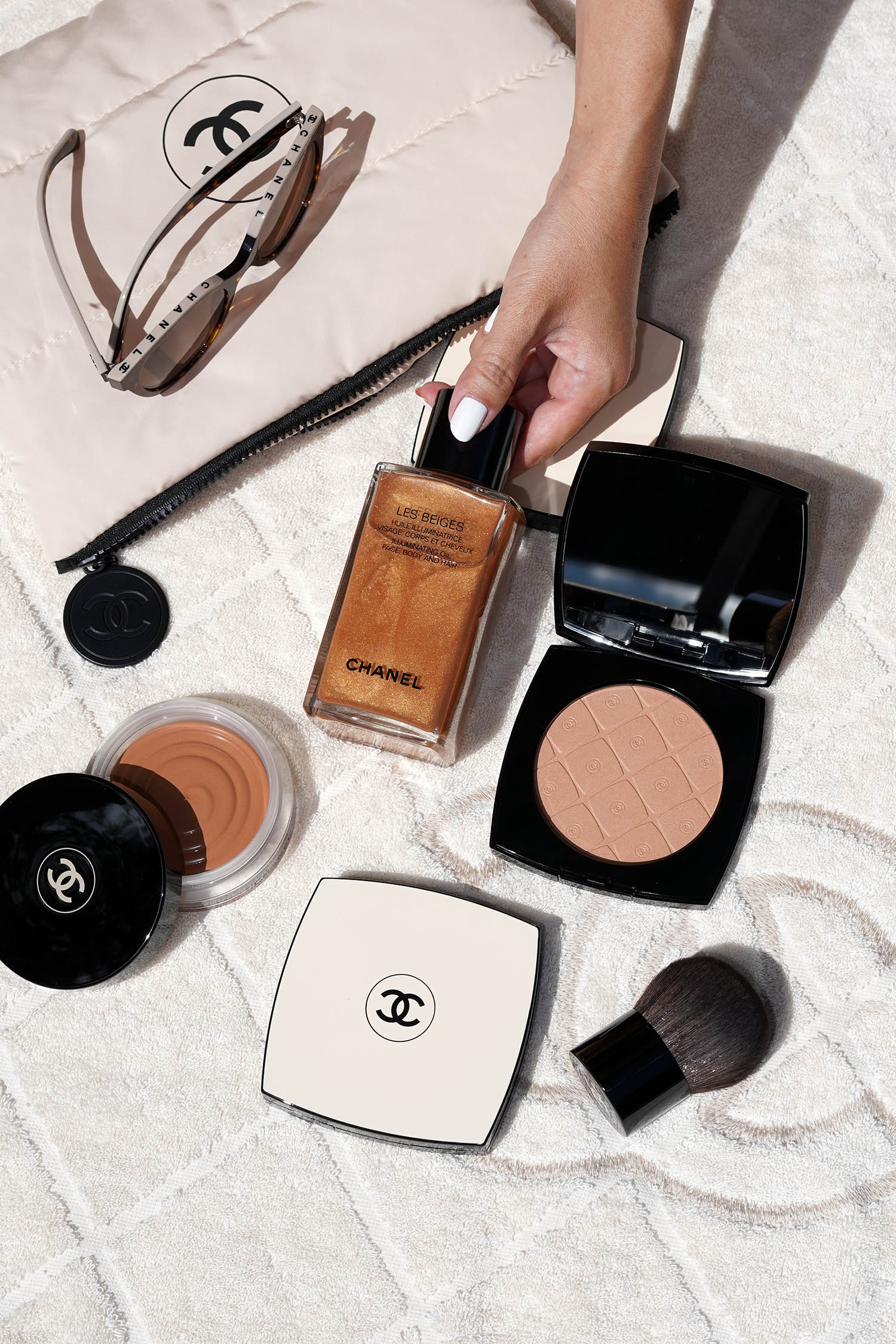 Sneak Peek! CHANEL Les Beiges 2022 Summer Of Glow Collection 