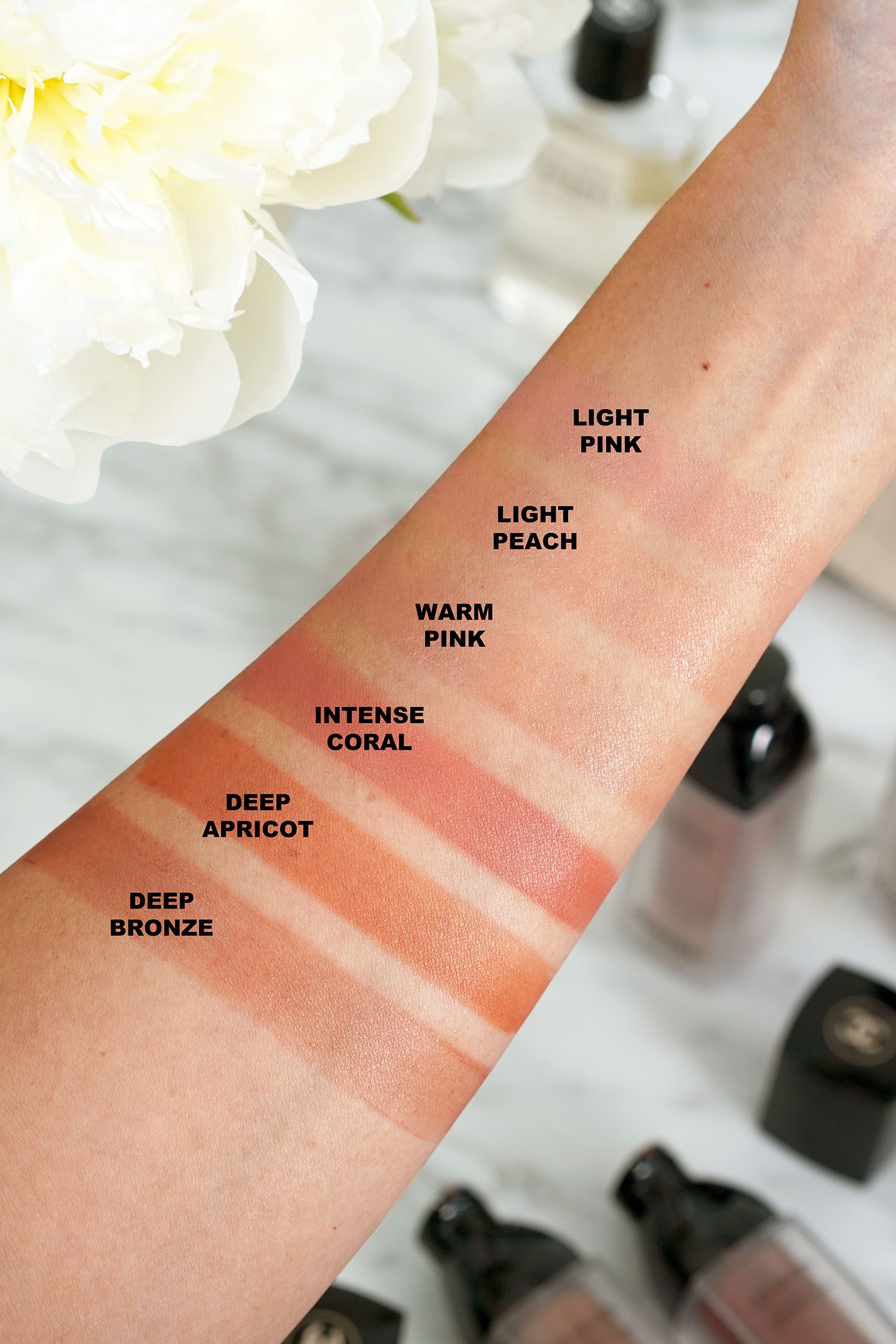 les beiges water fresh complexion touch swatches