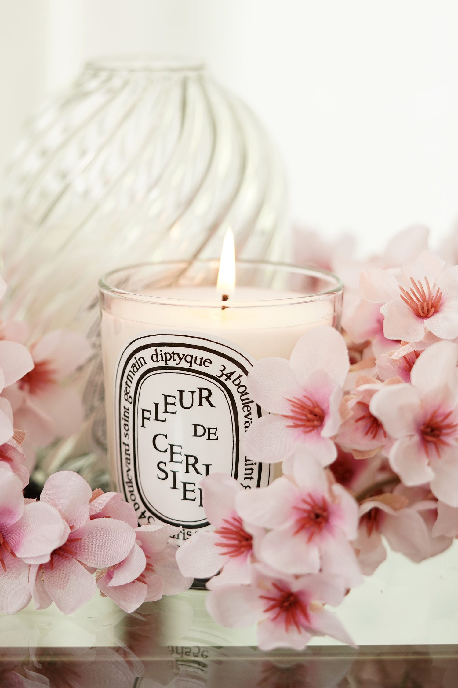 Diptyque Fleur de Cerisier / Cherry Blossom Candle - The Beauty 