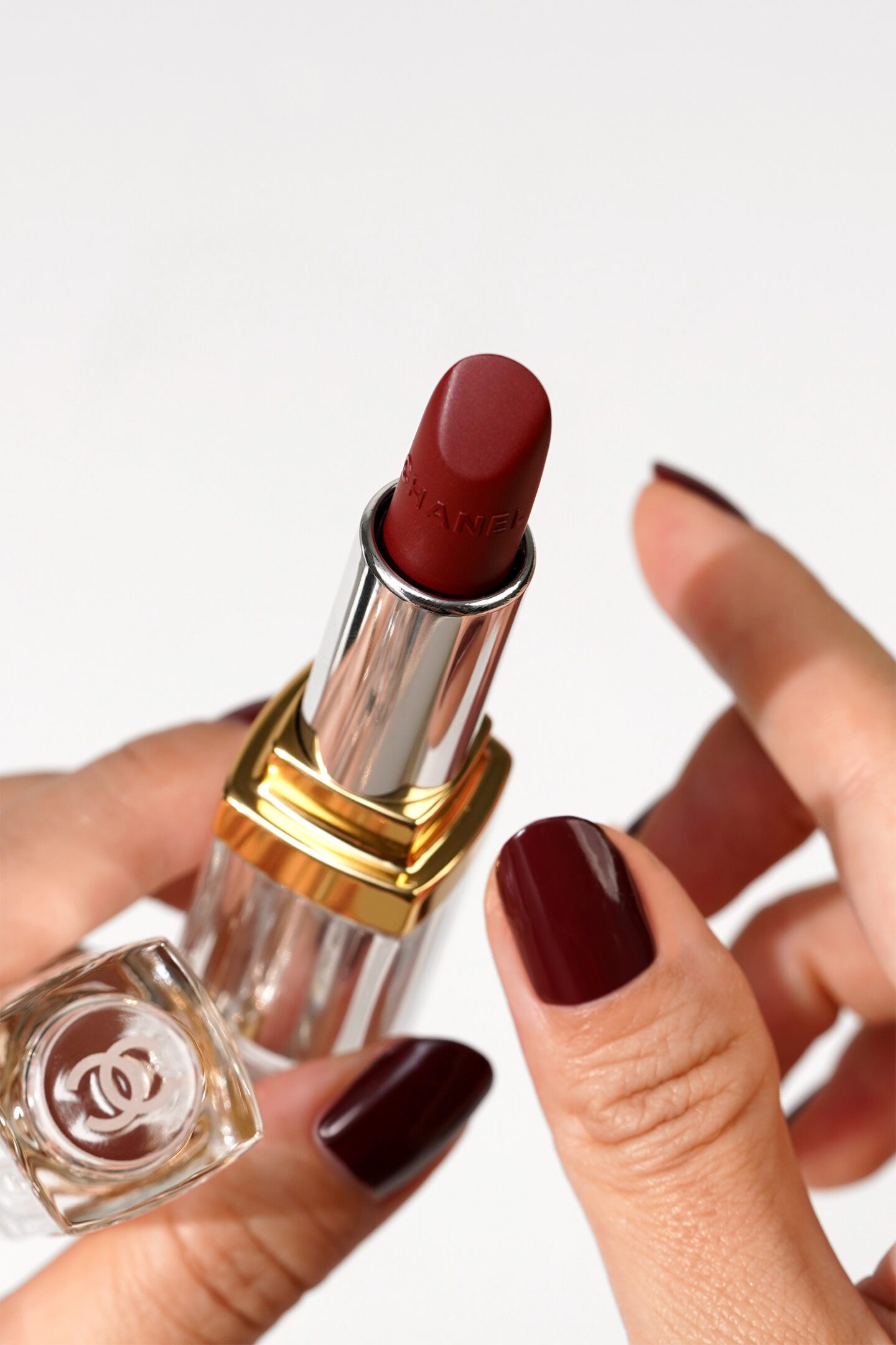 Chanel 31 Le Rouge Satin Lipstick 10 Rouge Byzantin
