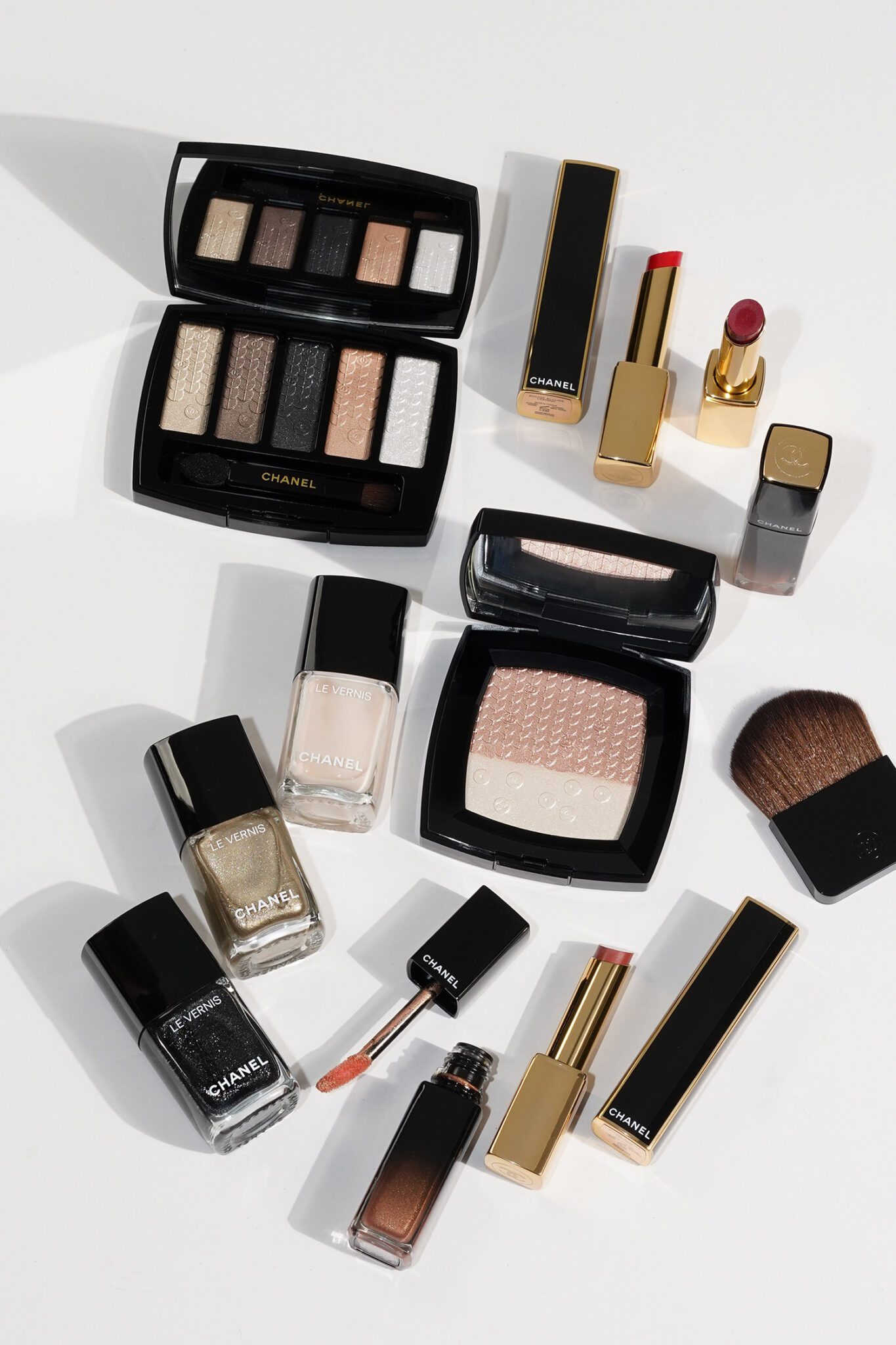 Kay Chanel Chanel Holiday 2023 Collection - The Beauty Look Book