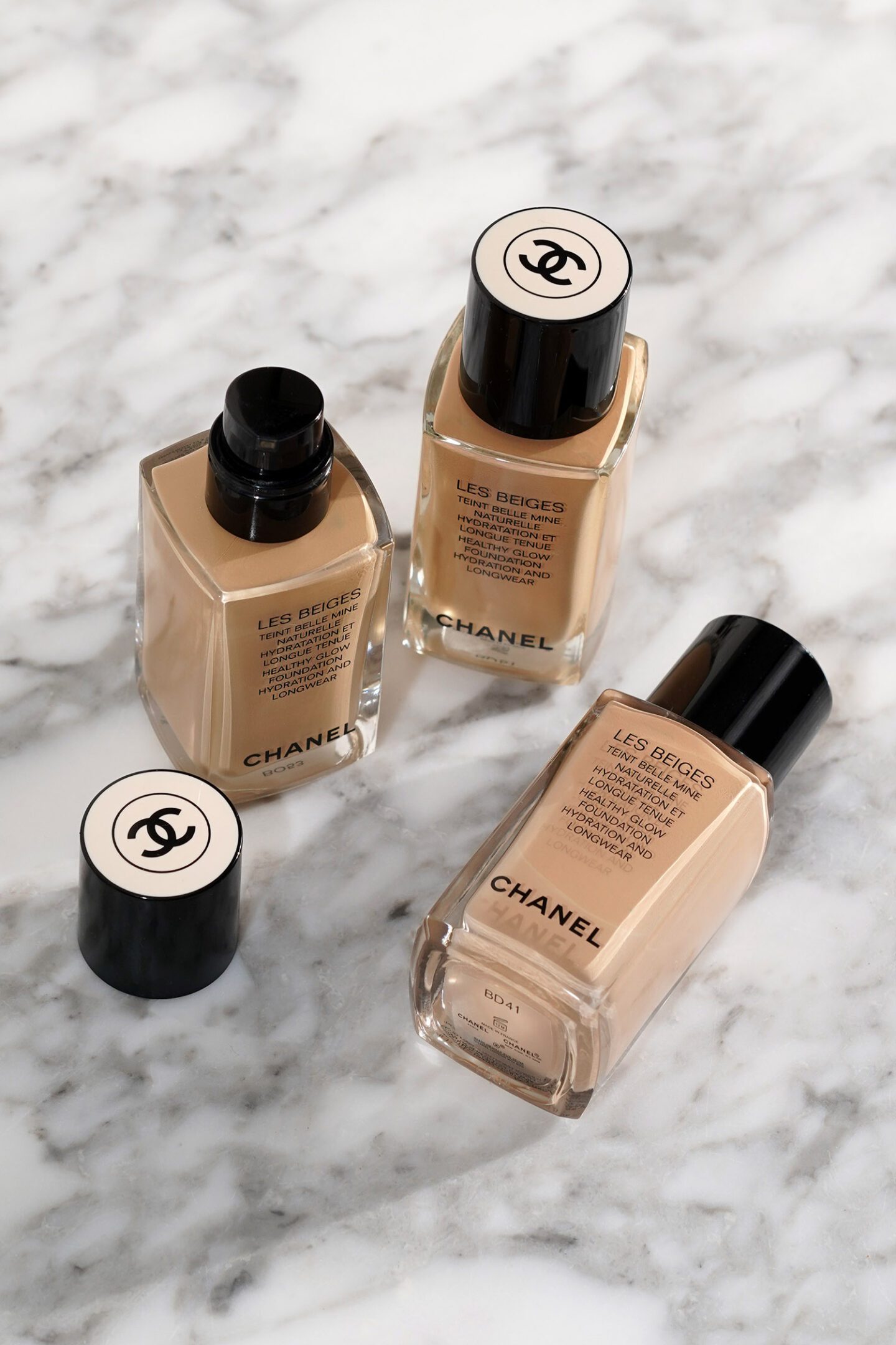 Chanel Les Beiges Healthy Glow Foundation 