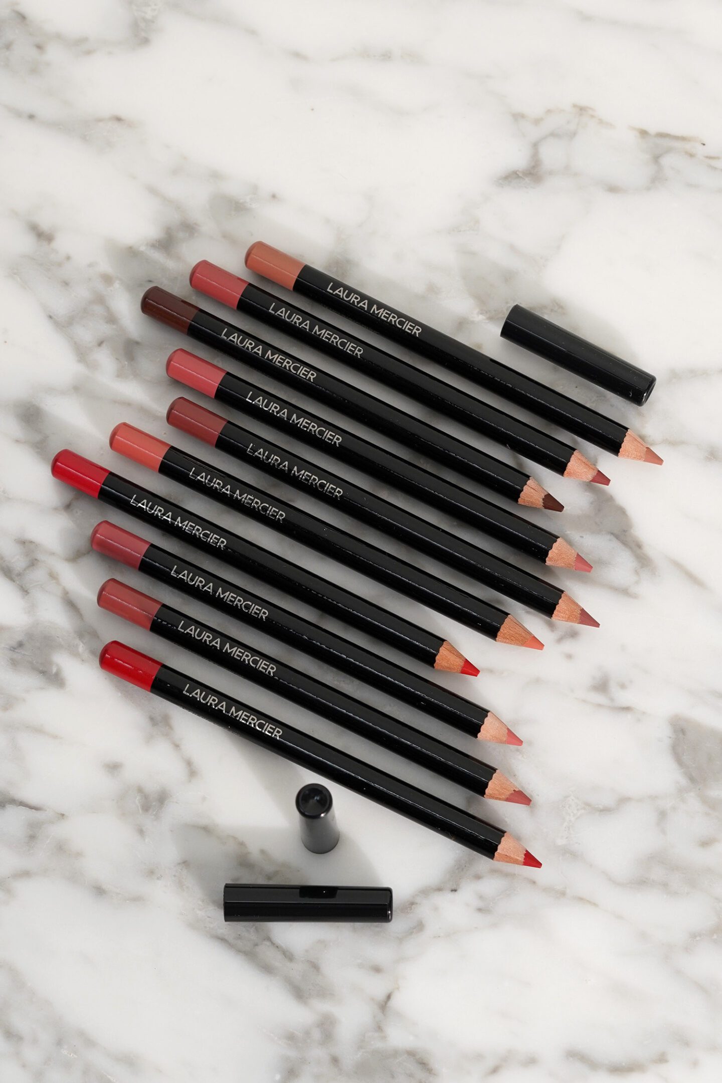 Caviar Perfecting Lip Liner