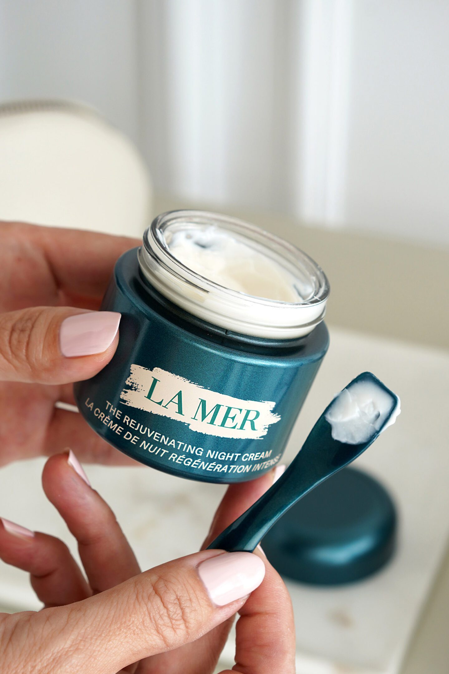 La Mer Rejuvenating Night Cream