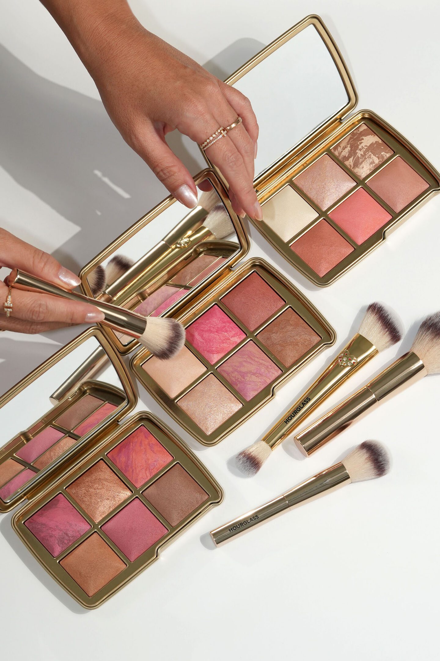 Hourglass Ambient Lighting Edit Unlocked Palettes 2026